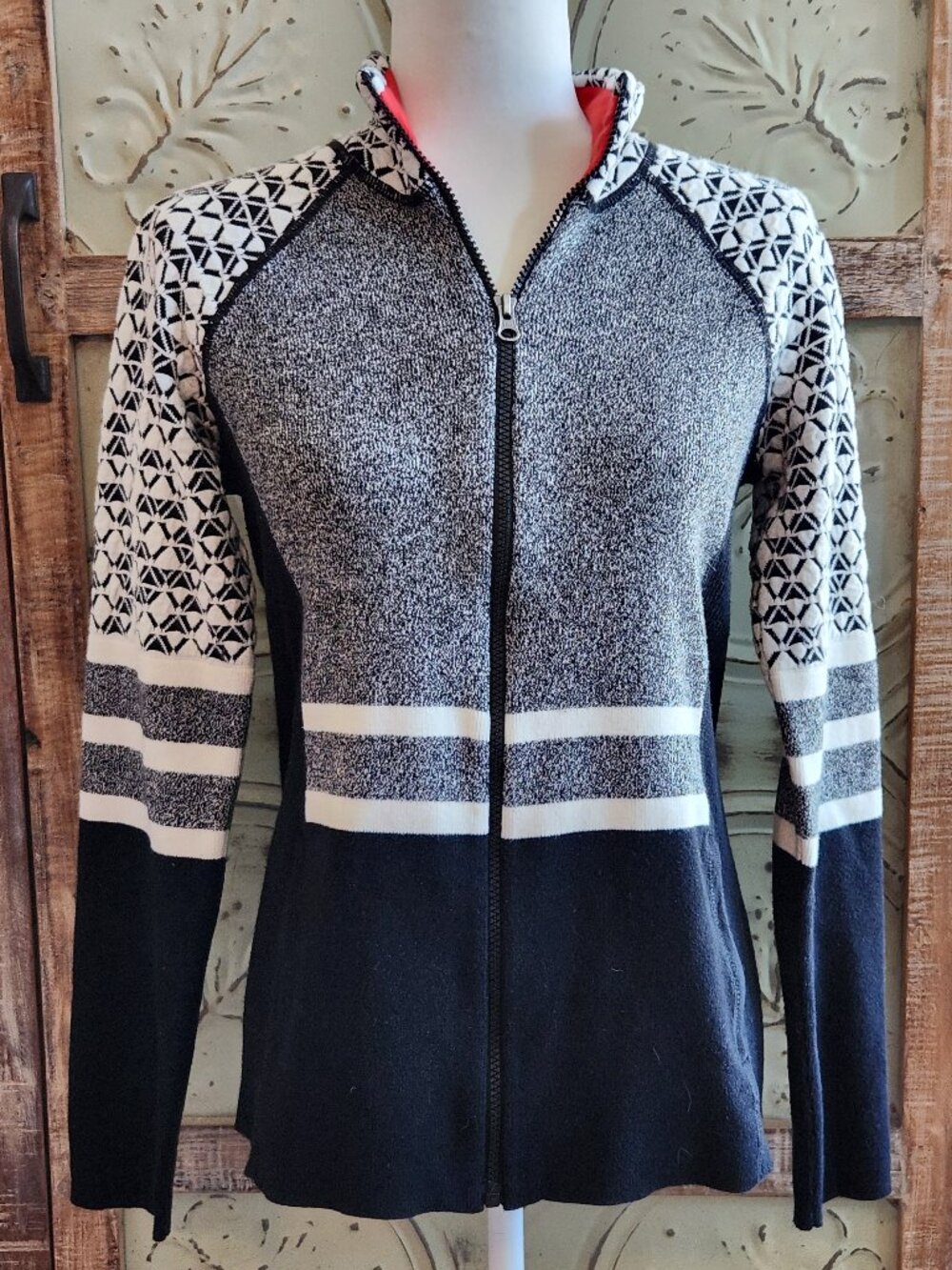 Title Nine Wool Blend Long Sleeve Full Zip Sweater | Medium